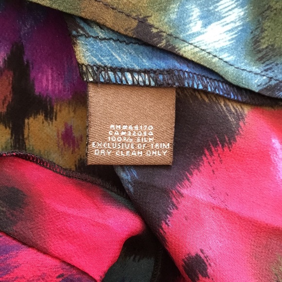 ASO ROSALIE HALE FEI SILK WRAP TOP - Picture 10 of 14